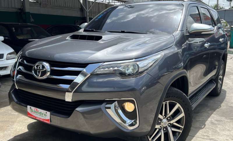 JEEP TOYOTA FORTUNER