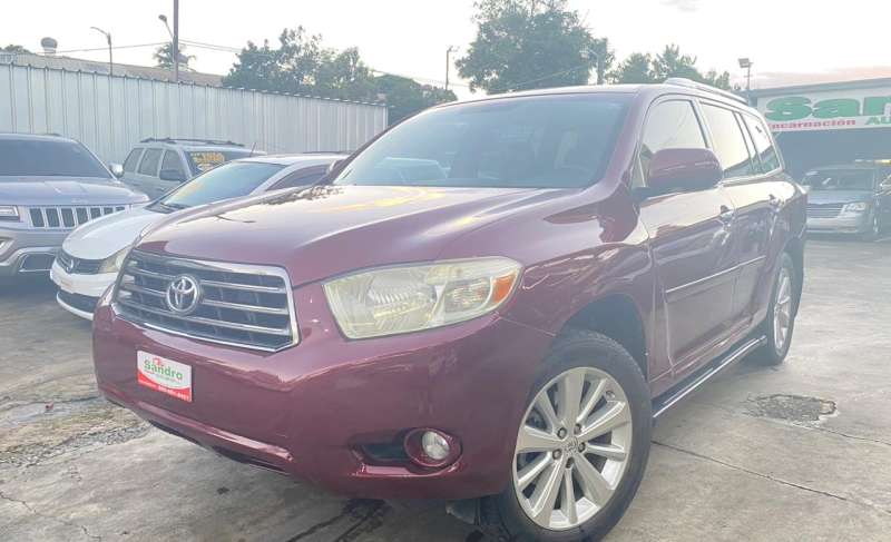 TOYOTA HIGHLANDER LIMITED